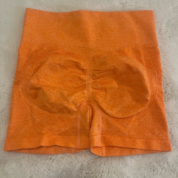 Breathable Softness Wideband Waist Sports Shorts - Picture 4 of 5